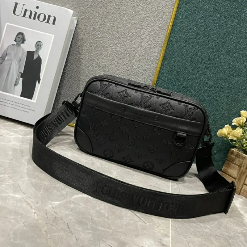 louis vuitton aaa homme mini sac a main s_121122b